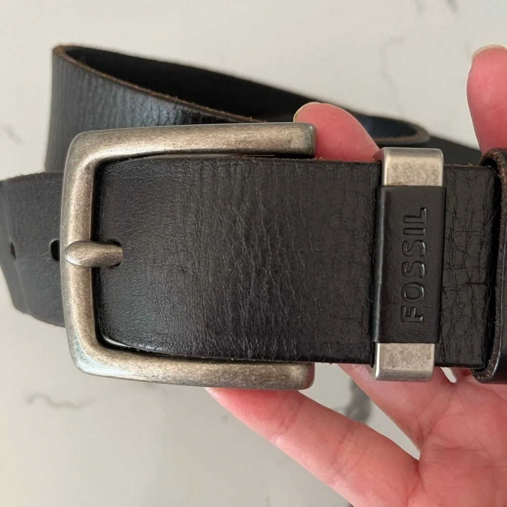 Fossil Genuine Leather Belt Dark Brown Matte Silvertone Buckle Size 34
